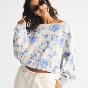 Women's Sunday Slash Top